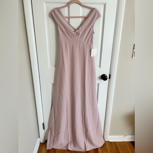 Show Me Your MuMu | Zurich knot gown maxi pale pink crepe size SM - Picture 2 of 7